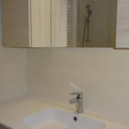 Studio Hyeres, 1 Piece, 4 Personnes - Fr-1-335-72 Apartamento *